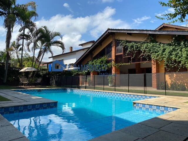 Casa para Venda em Santana de Parnaíba - 1