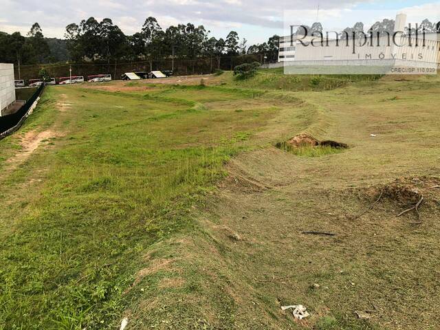 Área para Venda em Santana de Parnaíba - 2