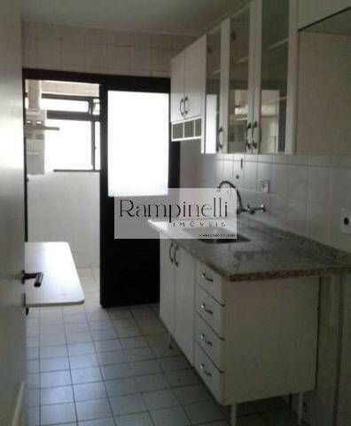 Apartamento à venda com 3 quartos, 74m² - Foto 6