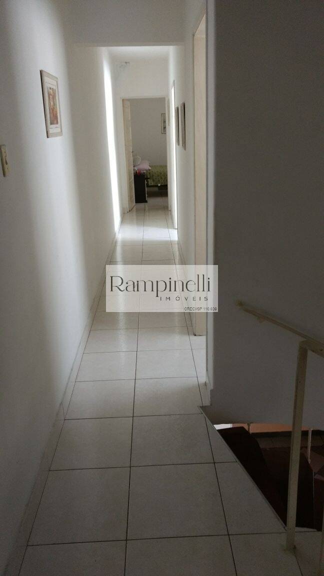 Casa à venda com 3 quartos, 190m² - Foto 7