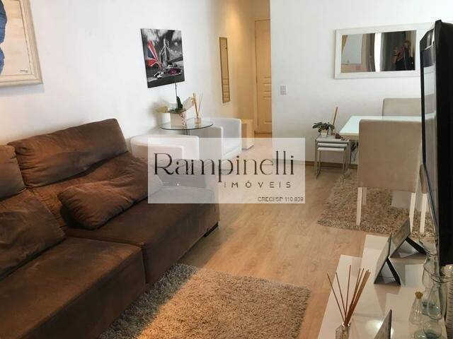 Apartamento à venda com 3 quartos, 77m² - Foto 1