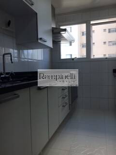 Apartamento à venda com 3 quartos, 125m² - Foto 7