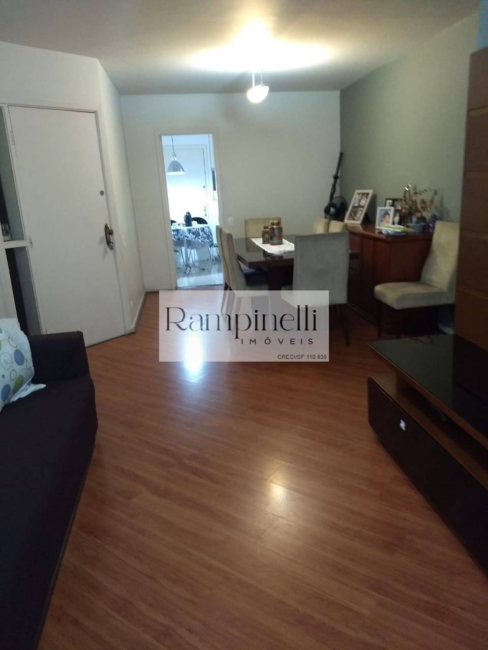 Apartamento à venda com 3 quartos, 105m² - Foto 2