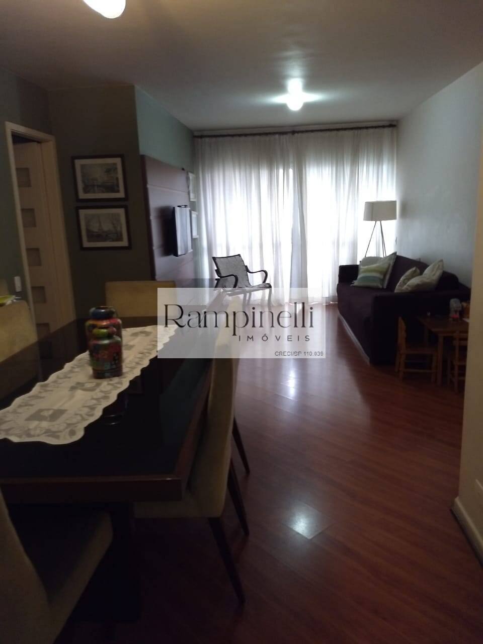 Apartamento à venda com 3 quartos, 105m² - Foto 1