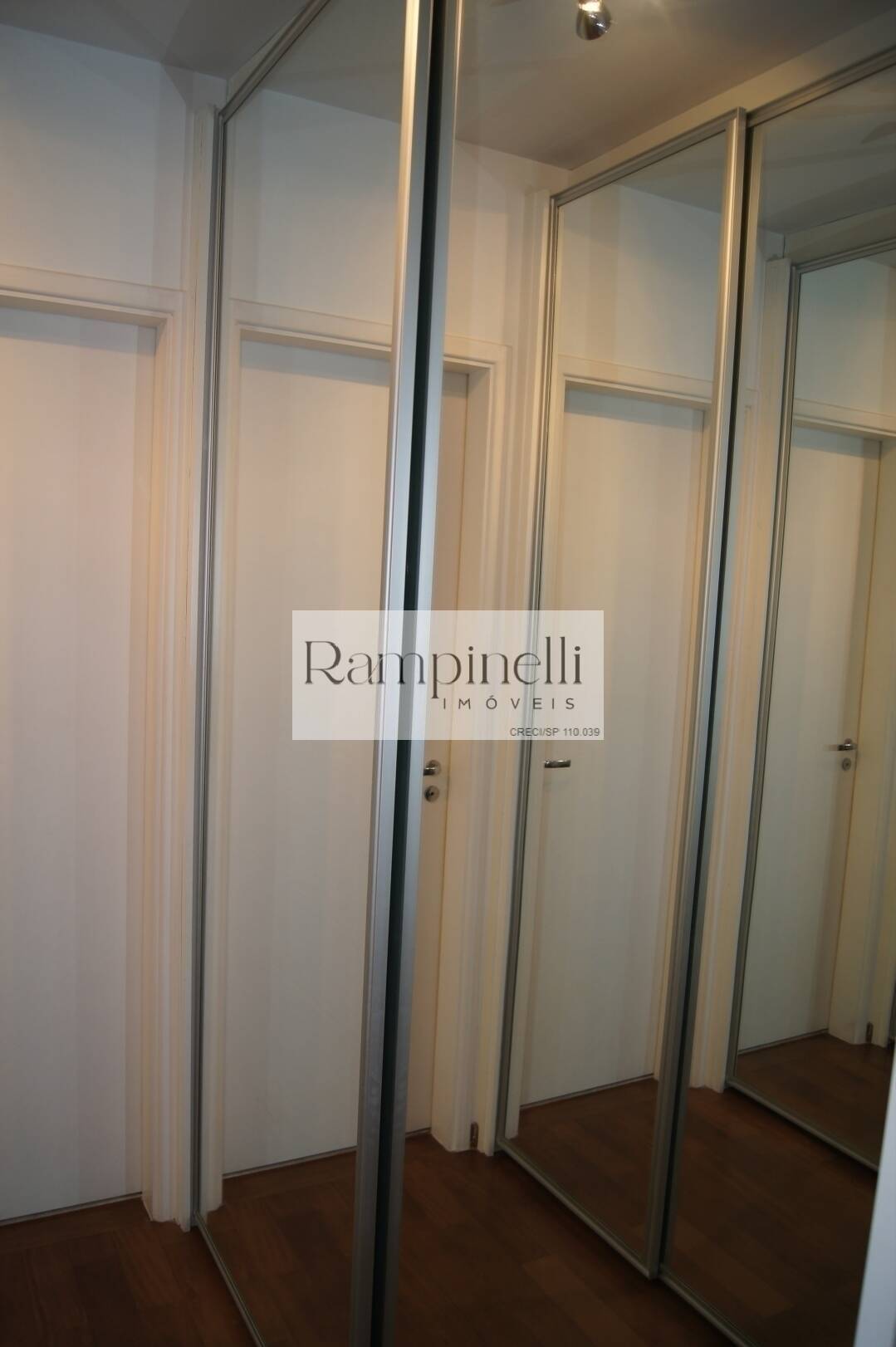 Apartamento à venda com 4 quartos, 151m² - Foto 19