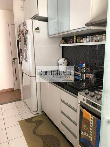 Apartamento à venda com 3 quartos, 70m² - Foto 5