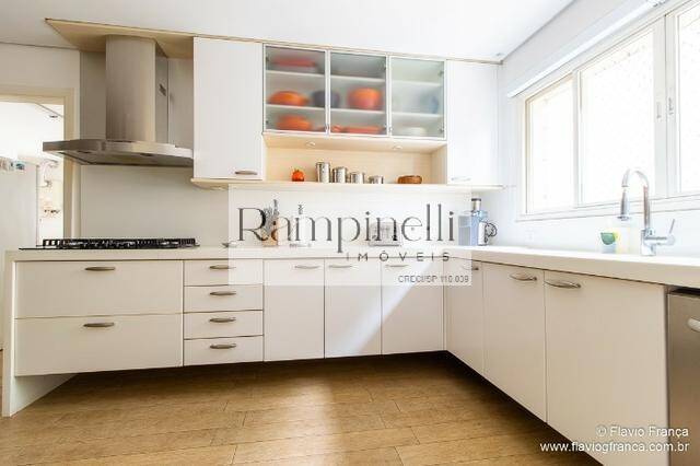 Apartamento à venda com 4 quartos, 350m² - Foto 8