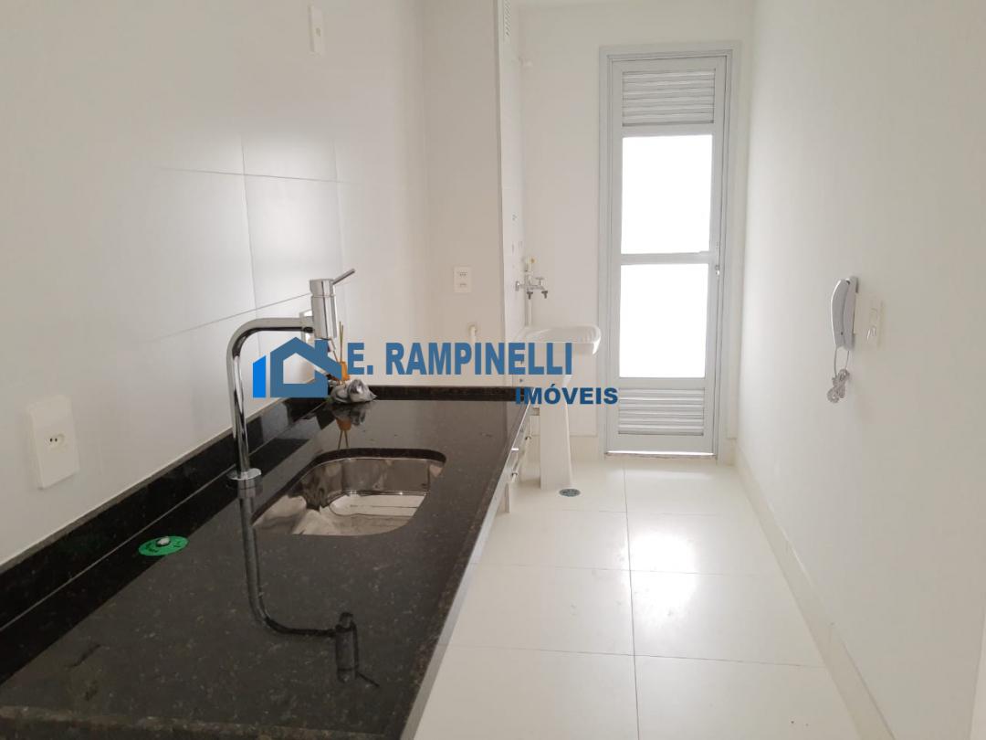 Apartamento à venda com 3 quartos, 81m² - Foto 13