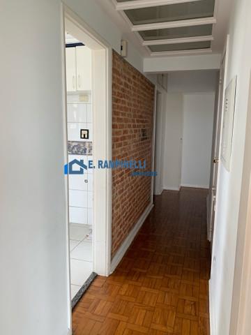 Apartamento para alugar com 4 quartos, 170m² - Foto 9