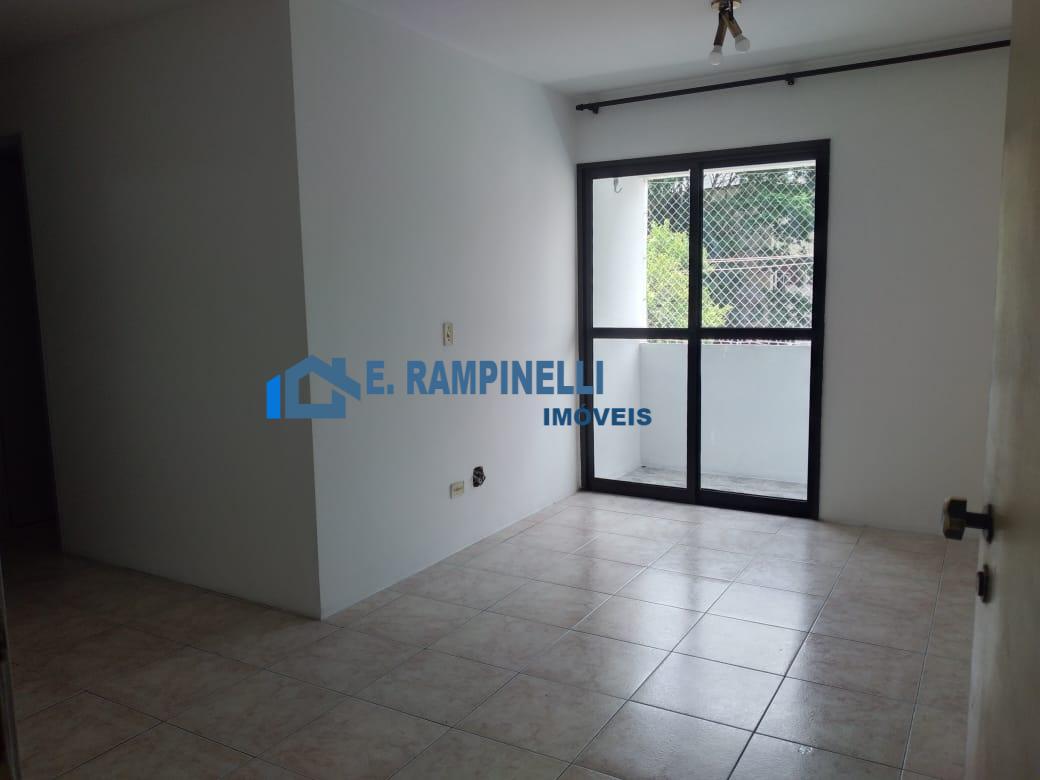 Apartamento à venda com 3 quartos, 76m² - Foto 2