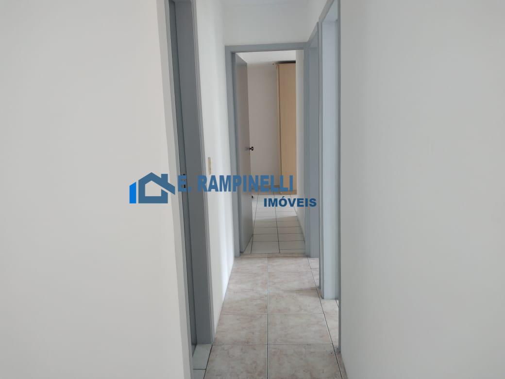 Apartamento à venda com 3 quartos, 76m² - Foto 9