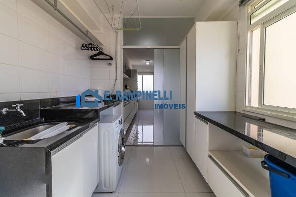 Apartamento à venda com 3 quartos, 201m² - Foto 18