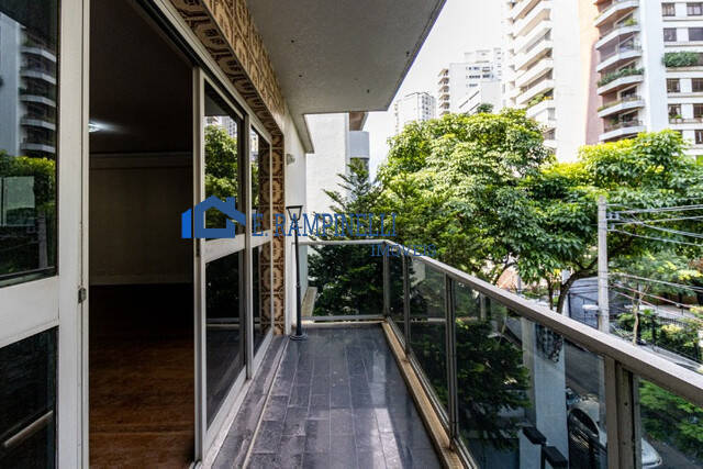 Apartamento à venda com 4 quartos, 240m² - Foto 5