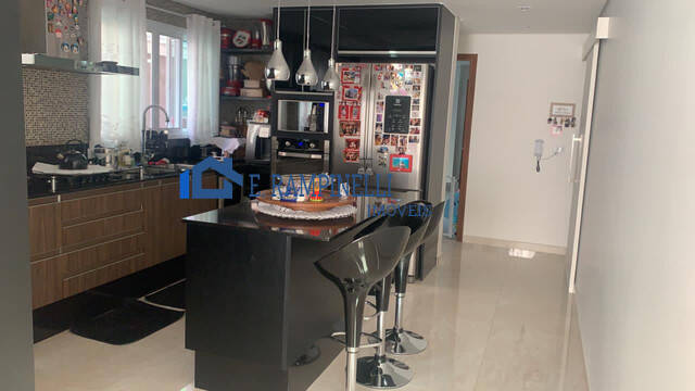 Casa à venda com 4 quartos, 350m² - Foto 14