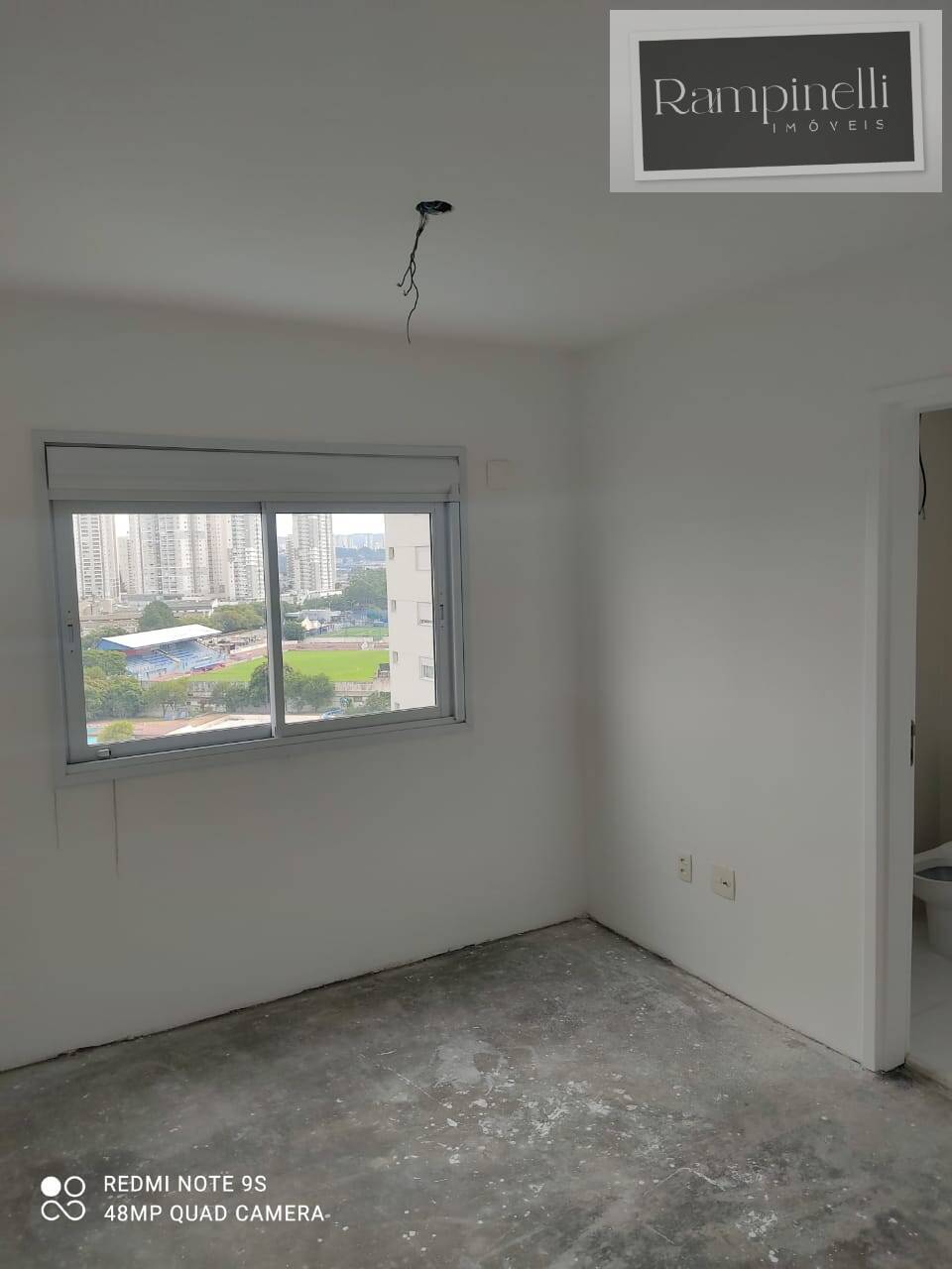 Apartamento à venda com 3 quartos, 159m² - Foto 8