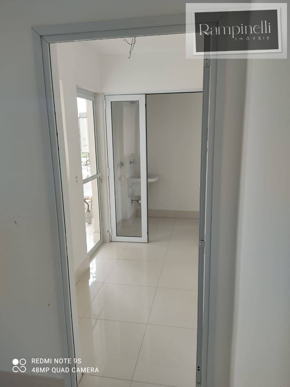 Apartamento à venda com 3 quartos, 159m² - Foto 13