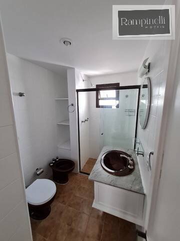 Apartamento para alugar com 3 quartos, 107m² - Foto 12