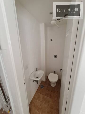 Apartamento para alugar com 3 quartos, 107m² - Foto 11