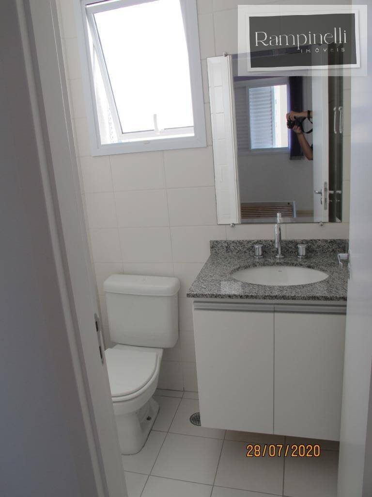 Apartamento para alugar com 2 quartos, 60m² - Foto 18