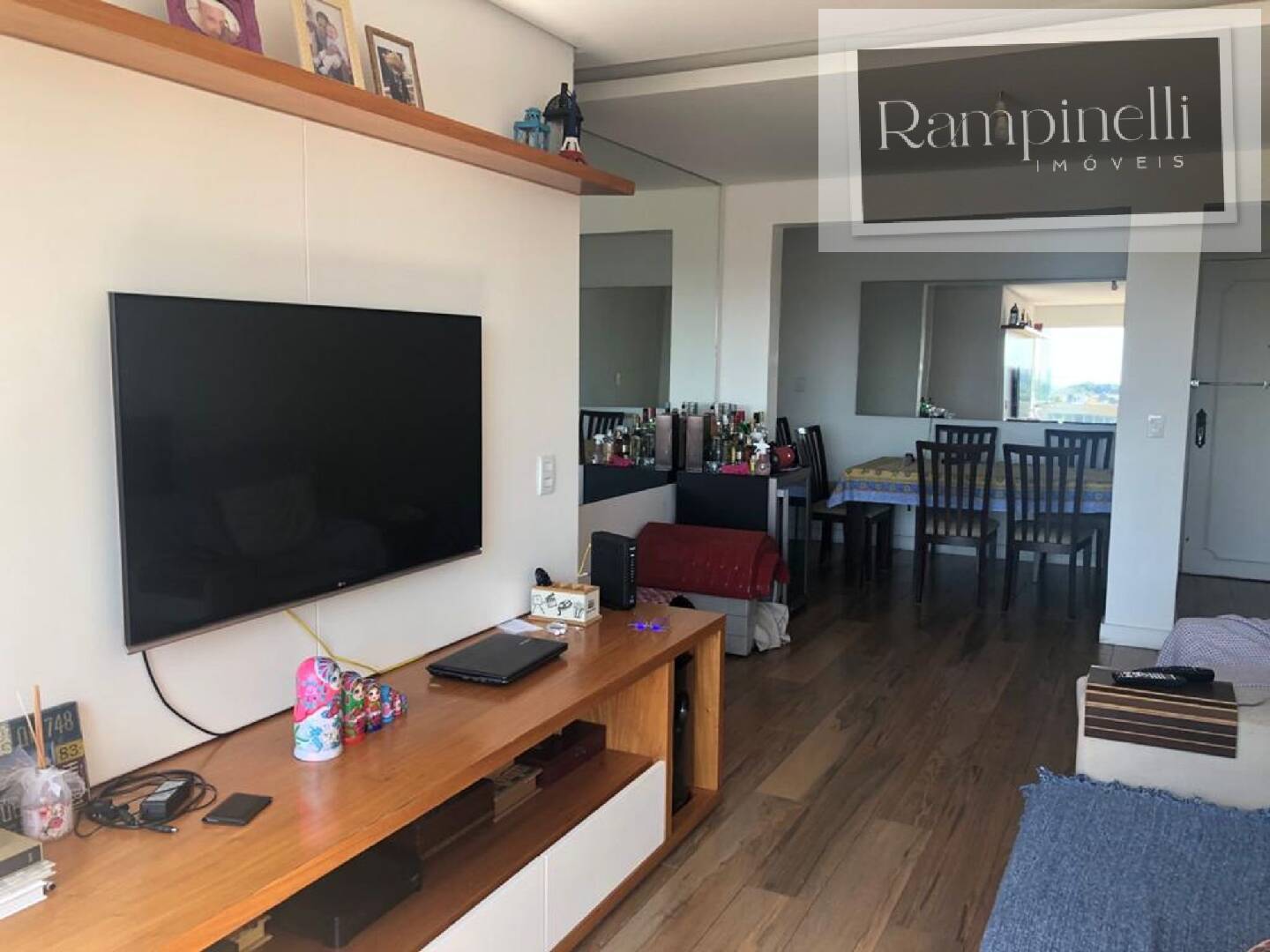 Apartamento à venda com 3 quartos, 81m² - Foto 1