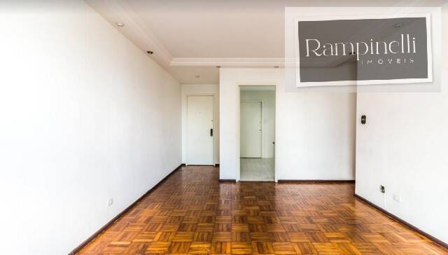 Apartamento à venda com 3 quartos, 107m² - Foto 1