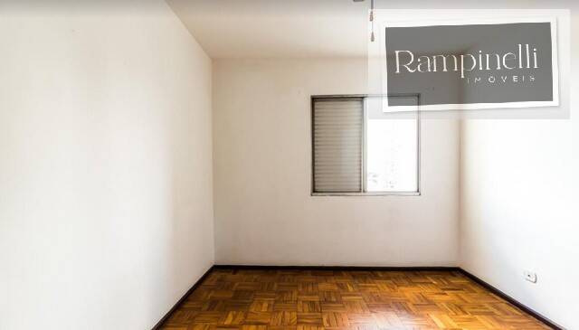 Apartamento à venda com 3 quartos, 107m² - Foto 11